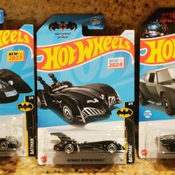 HOTWHEELS Batman Movie Batmobile Toy Vehicles Bundle 