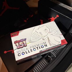 Pokemon Scarlet & Violet 151 Ultra Premium Collection 