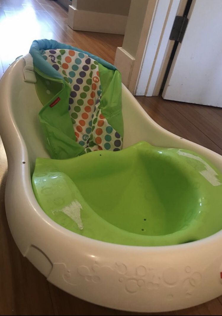 Fisher Price Baby Tub - Free