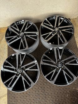 2026 Toyota Camry XSE factory NEW wheels