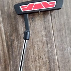 New R/H Wilson M1 Golf Putter
