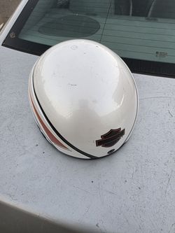 Harley Davidson Half helmet size M (medium) used in good condition 