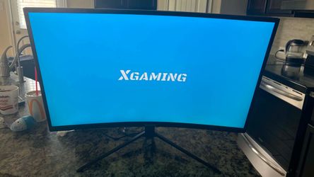 Monitor with hdmi