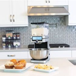 PantryChic Smart Storage System - Starter Kit - Automatically Measures & Dispenses from Storage Containers with Digital Scale Accuracy - Kitchen & Pan