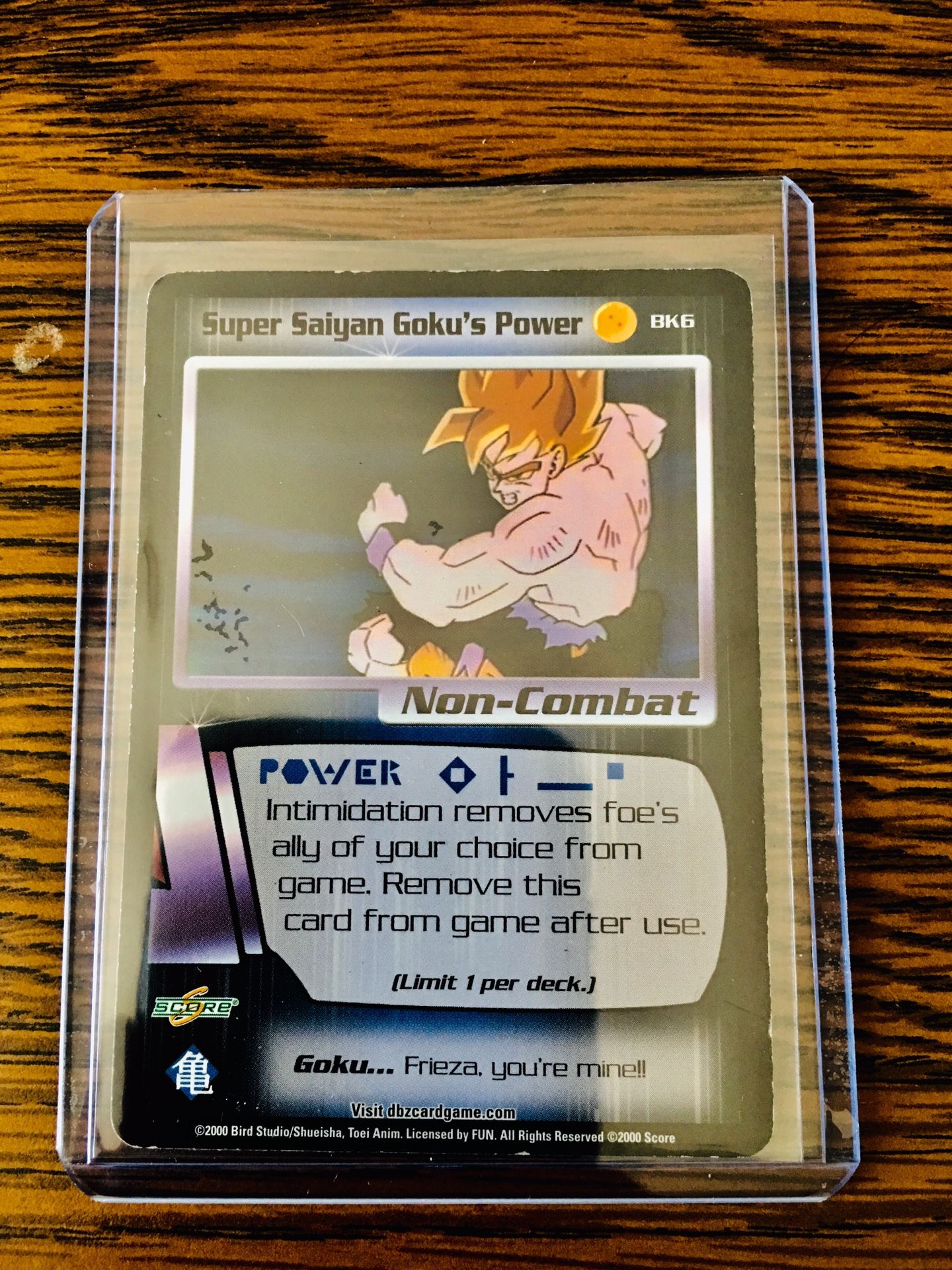 2000 Dragon Ball Z Super Saiyan Goku Power Card