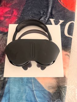 Air pod Max midnight