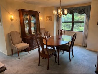 QUALITY PENNSYLVANIA HOUSE MAHOGANY DINING ROOM SET- EXCELLENT CONDITION