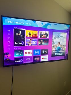 TCL 4K Roku Smart TV 50in w/mount