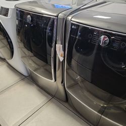 Gas LG Washer & Dryer 
