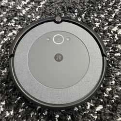 Roomba i3