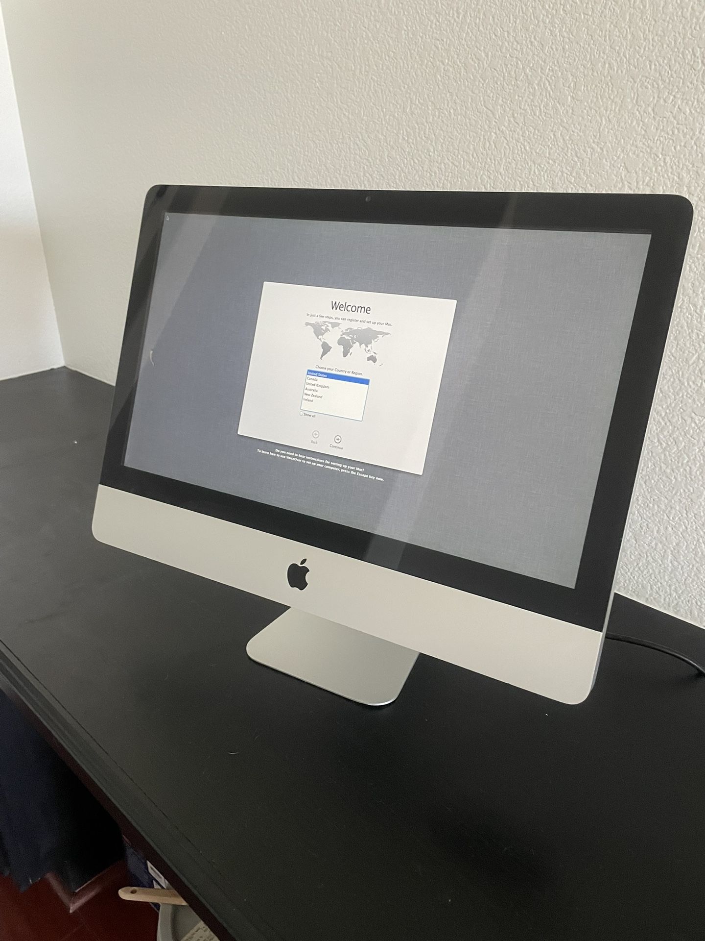 iMac (21.5-inch) 2011
