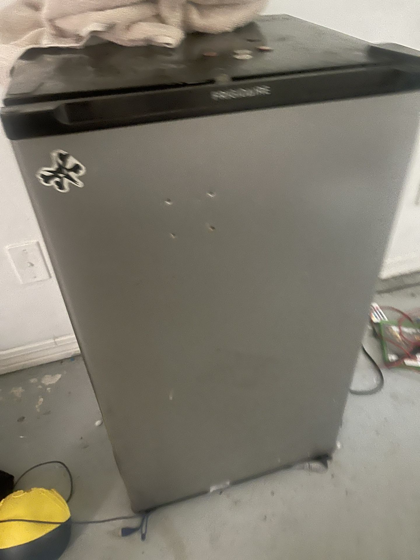 Fridged AirMini Fridge