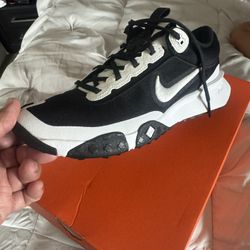 New Nike Turf Shoes Size 9 Men’s 