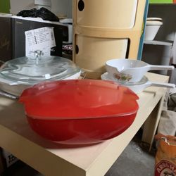Vintage Red Pyrex Dish With Lid Casserole