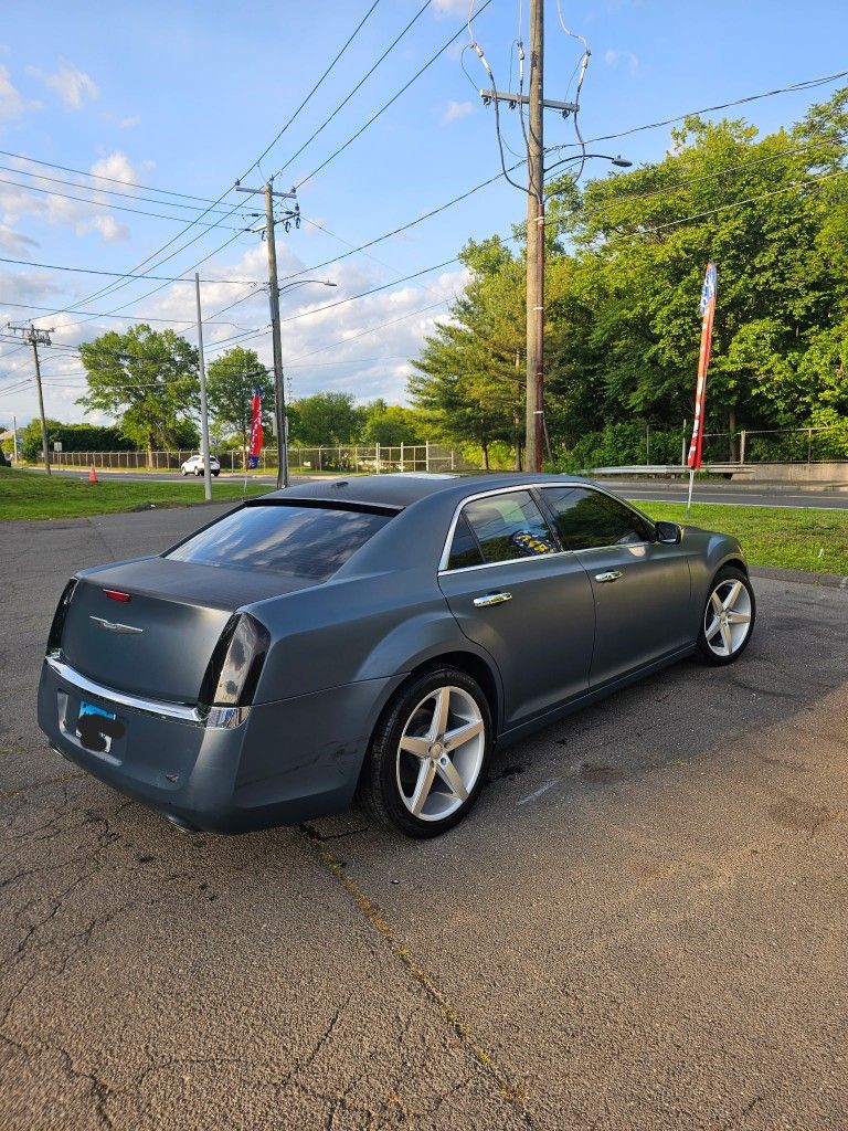 2013 Chrysler 300