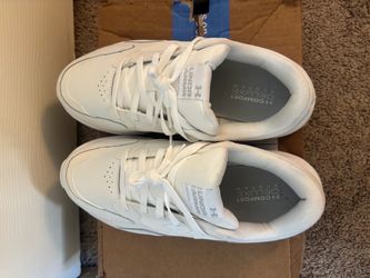 Under armor Charged 10.5