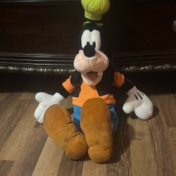 Goofy Big Plushie 