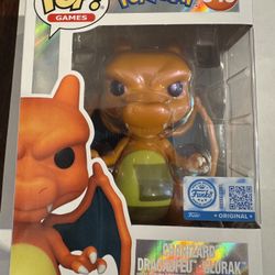 Charizard Pearlescent Pop! Vinyl Figure by Funko Pokemon Center Exclusive