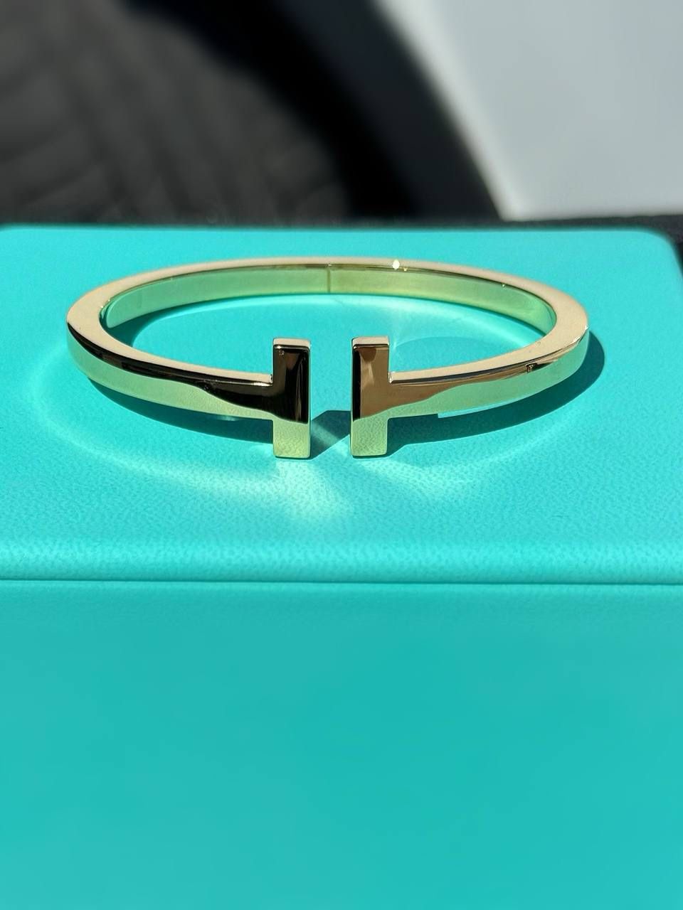 Tiffany & Co. 18k Yellow Gold Unisex T Square Bracelet Size XL Box & Original Receipt