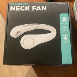 Blameless Neck Fan
