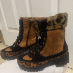 Boots For Women’s New the Price Was $30 NOW JUST $20