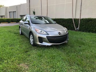 Mazda 3 2012 clean title