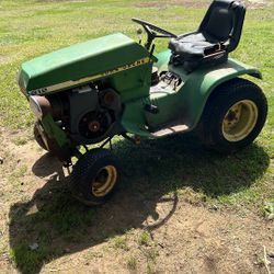 John Deere 212 