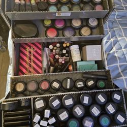 NEW-MAC Makeup Collection-$500