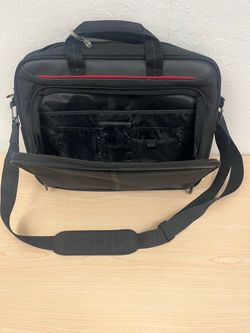 Laptop Bag - Adjustable Soft Targus Briefcase for 17” Computers, Model: AC0063. In Very Good Condition & Comes From a Smoke Free & Pet Free Environmen