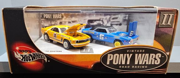 100% Hot Wheels Vintage Pony Wars Road Racing 2-Pack