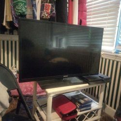 32 Inch Samsung TV
