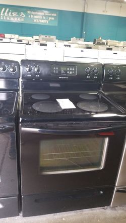 Frigidaire electric glass top Stove 30inches
