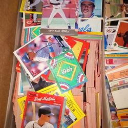 Box of Baseball/MLB Cards  (Box Size 10x12)