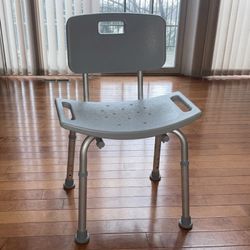 Medline Guardian Deluxe Aluminum Bath Chair - New In Box