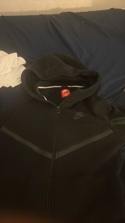 Nike tech small