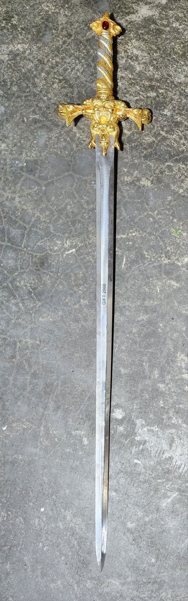 Medusa/Dracula sword
