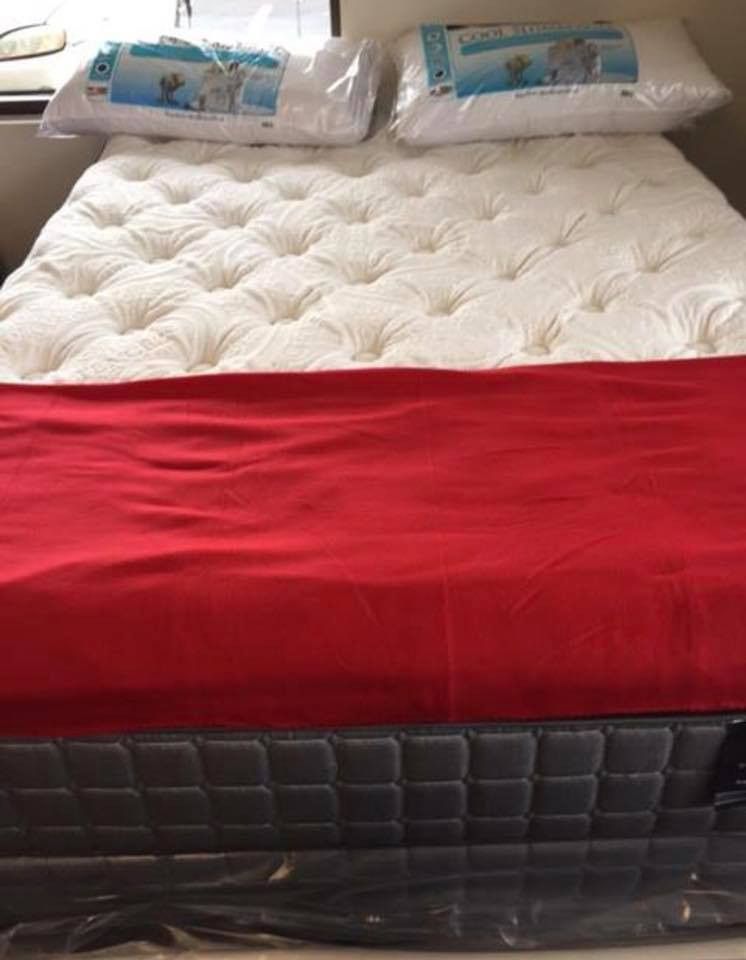 Brand New In Plastic Queen *MT* Box Only 50 Down