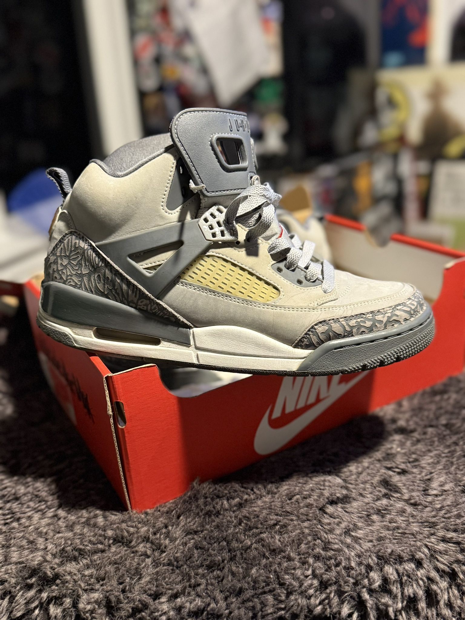 Jordan Retro Spizike Size 9