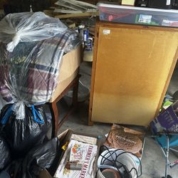 Left Over Yard Sale Stuff! 