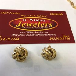 14 Kt real gold earrings