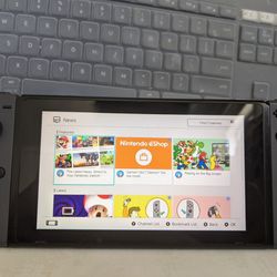 Nintendo Switch With Joycons