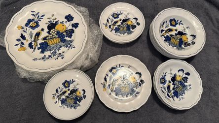 Fine Antique China - Spode England Blue Bird S3274 – 28 Piece Vintage Set
