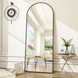 MIRROR - 70 x 32 Full Length Arch Mirror with Stand 70x32