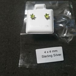 Sterling Silver 4mm Peridot Earrings