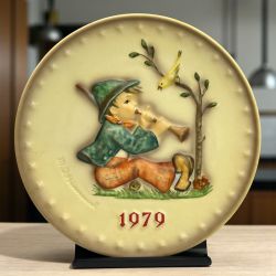 M.J. Hummel 1979 Annual Plate "Singing Lesson" 9th Plate By Goebel Germany
