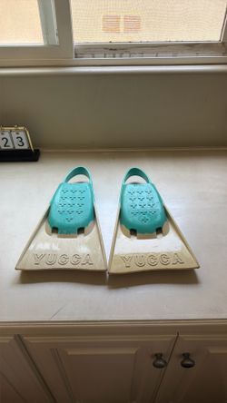 Yucca Fins Short Blade - Mint / Sand Speckle (Size Small)