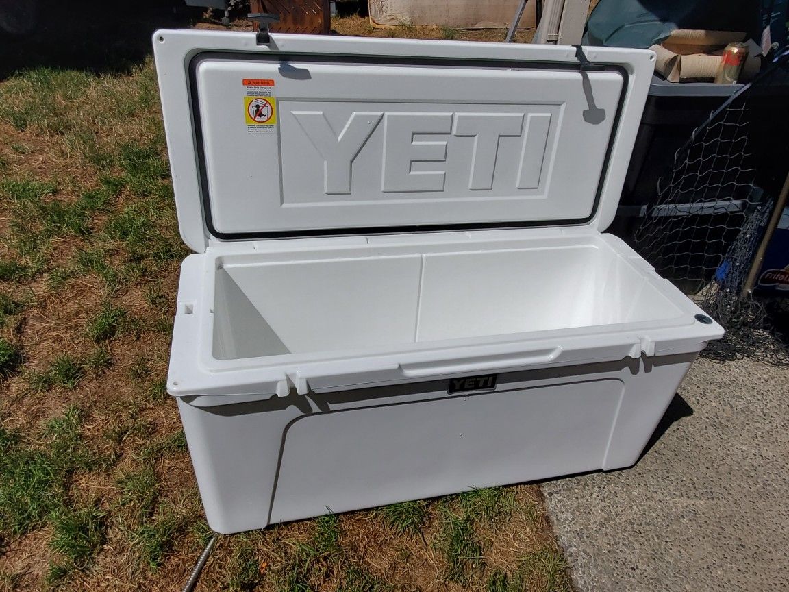 Yeti Cooler 160