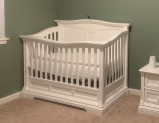Romina Imperio 5-in-1 Convertible Crib & Full Bed Kit + Eco Mattress