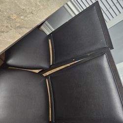 Dining room with 6 chairs 