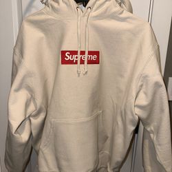 F/W ‘24 Supreme Box Logo Hoodie | Size M